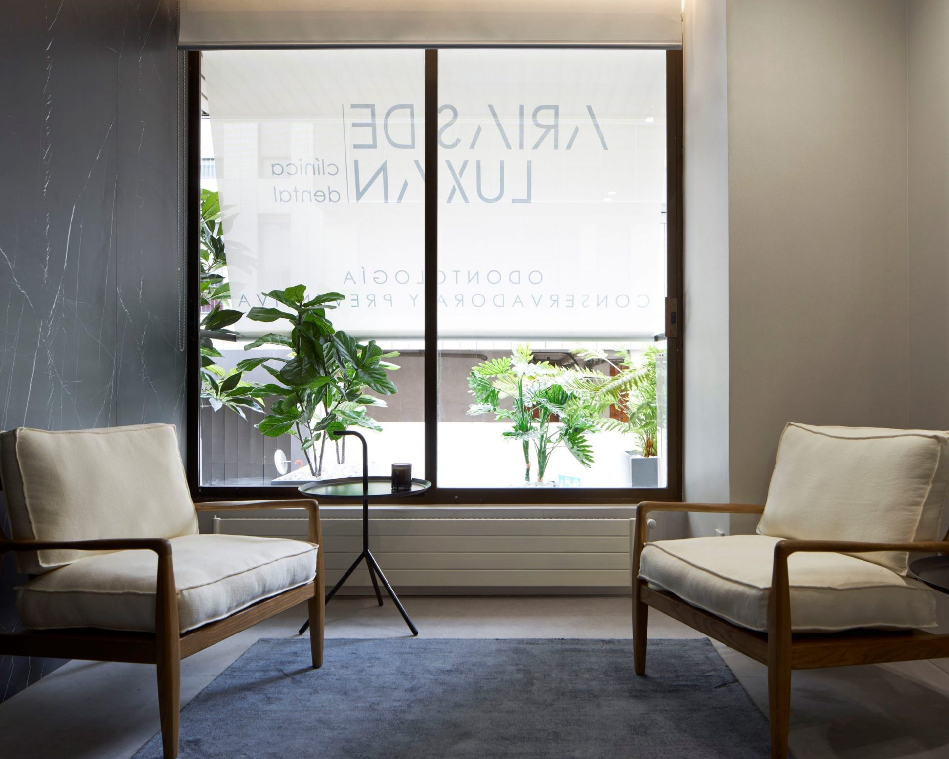 Clínica dental en pamplona Arias de Luxán